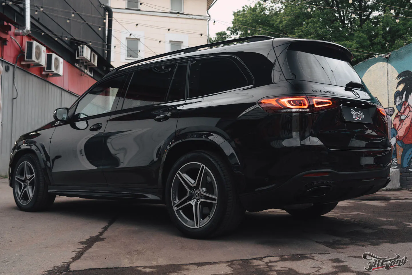 Что мы сделали с Mercedes GLS 400d? Часть 2: тотальный антихром экстерьера